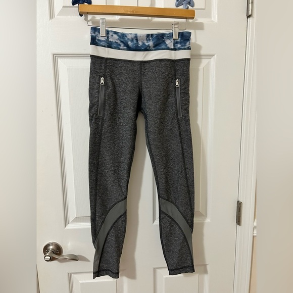 Lululemon colorblock waist leggings with mesh inserts - Picture 1 of 6